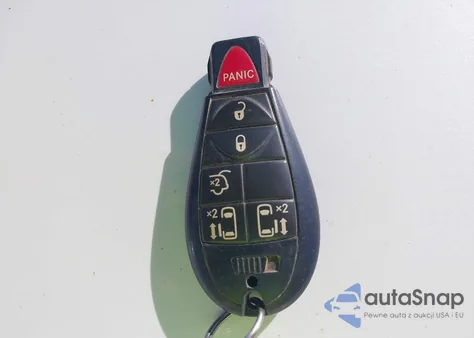 2012 Dodge Grand Caravan Sxt из США, поврежденный, VIN 2C4RDGCGXCR322250